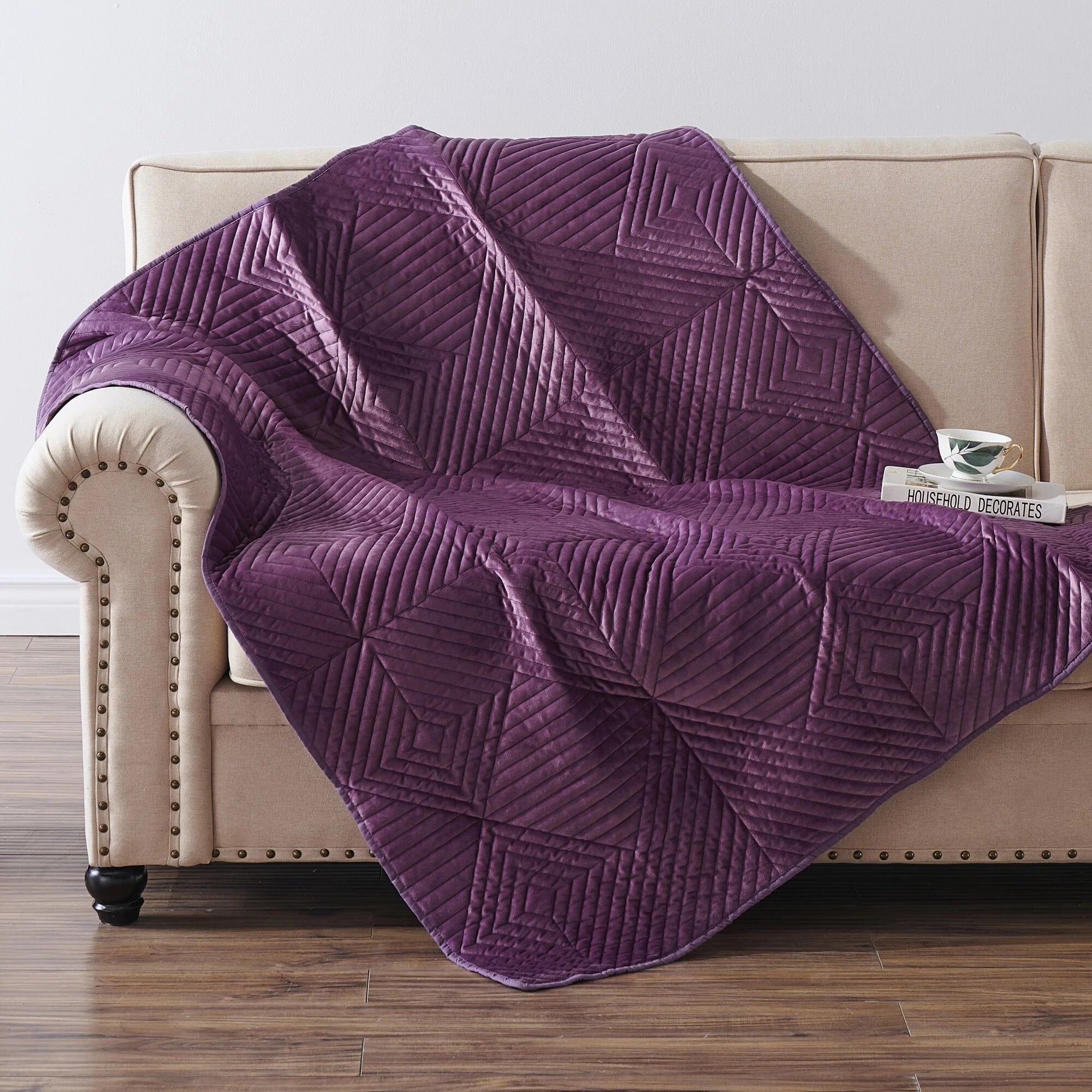 Riviera Velvet Quilted Modern Throw Blanket Mauive A3383