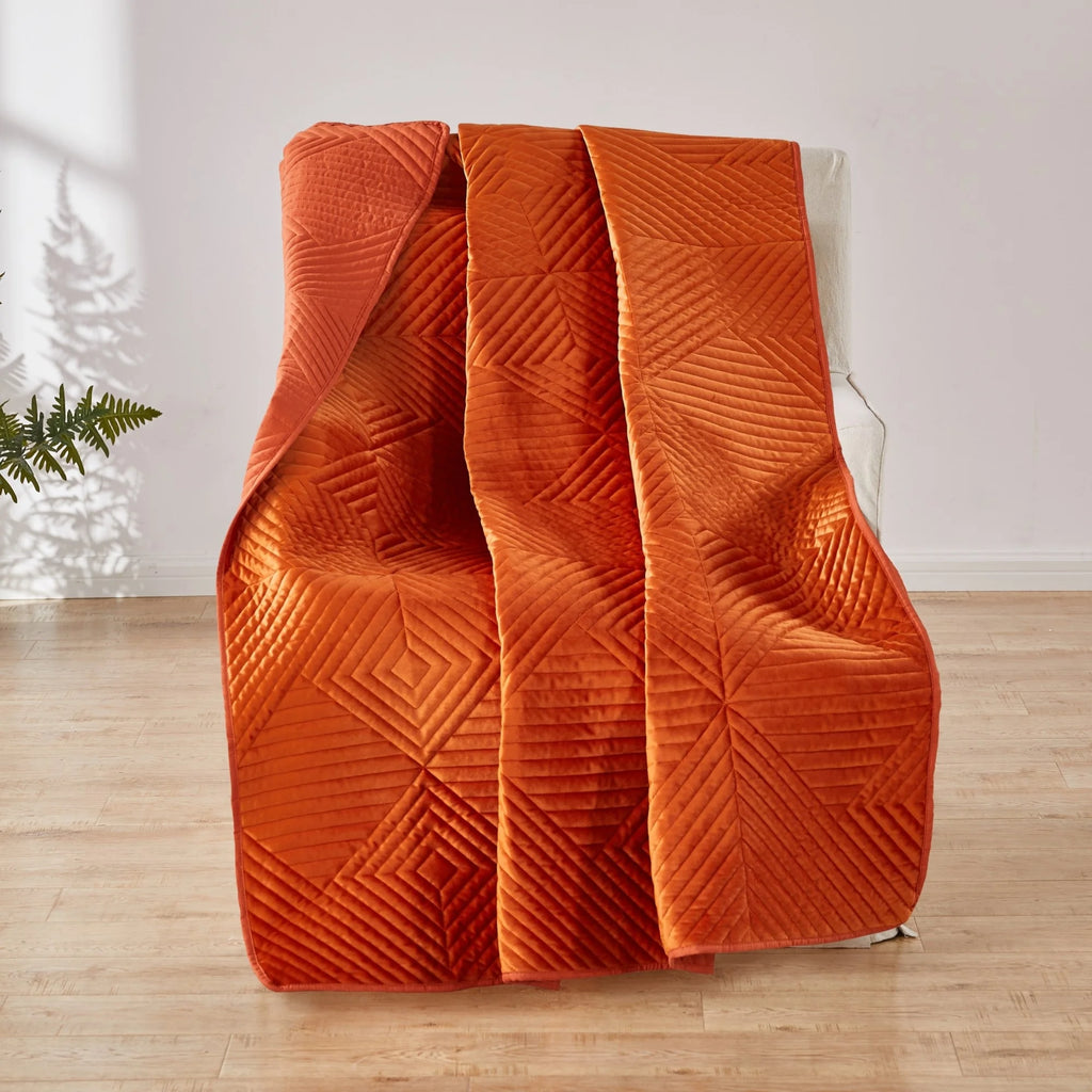 Riviera Velvet Quilted Modern Throw Blanket Mauive A3383