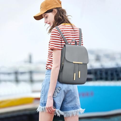 Quilted Leather Backpack Purse for Women Q222065