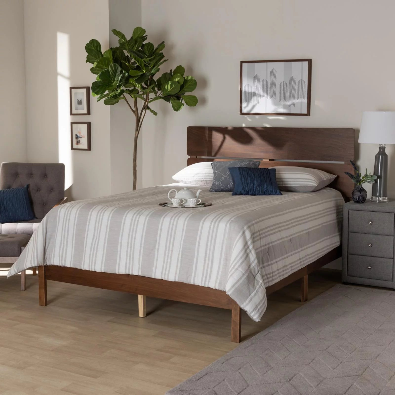 Full Size Wood Panel Bed J889306