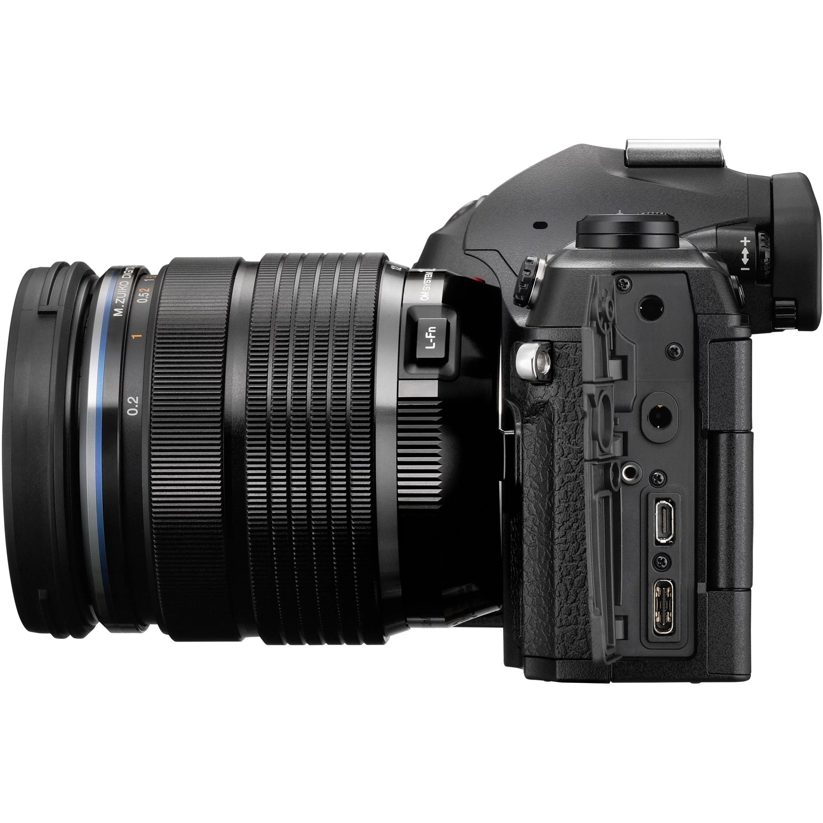 Mirrorless Camera with Lens, Black H8231