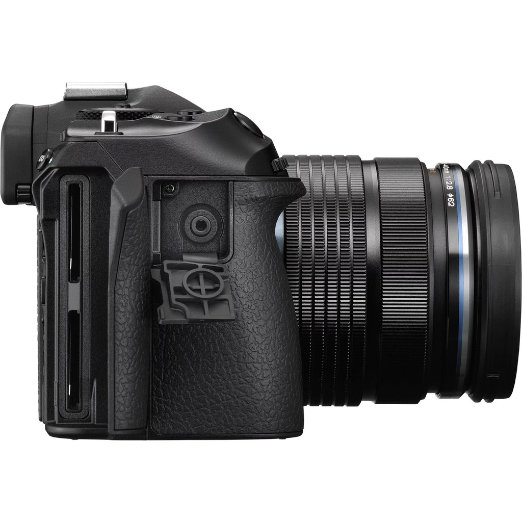 Mirrorless Camera with Lens, Black H8231
