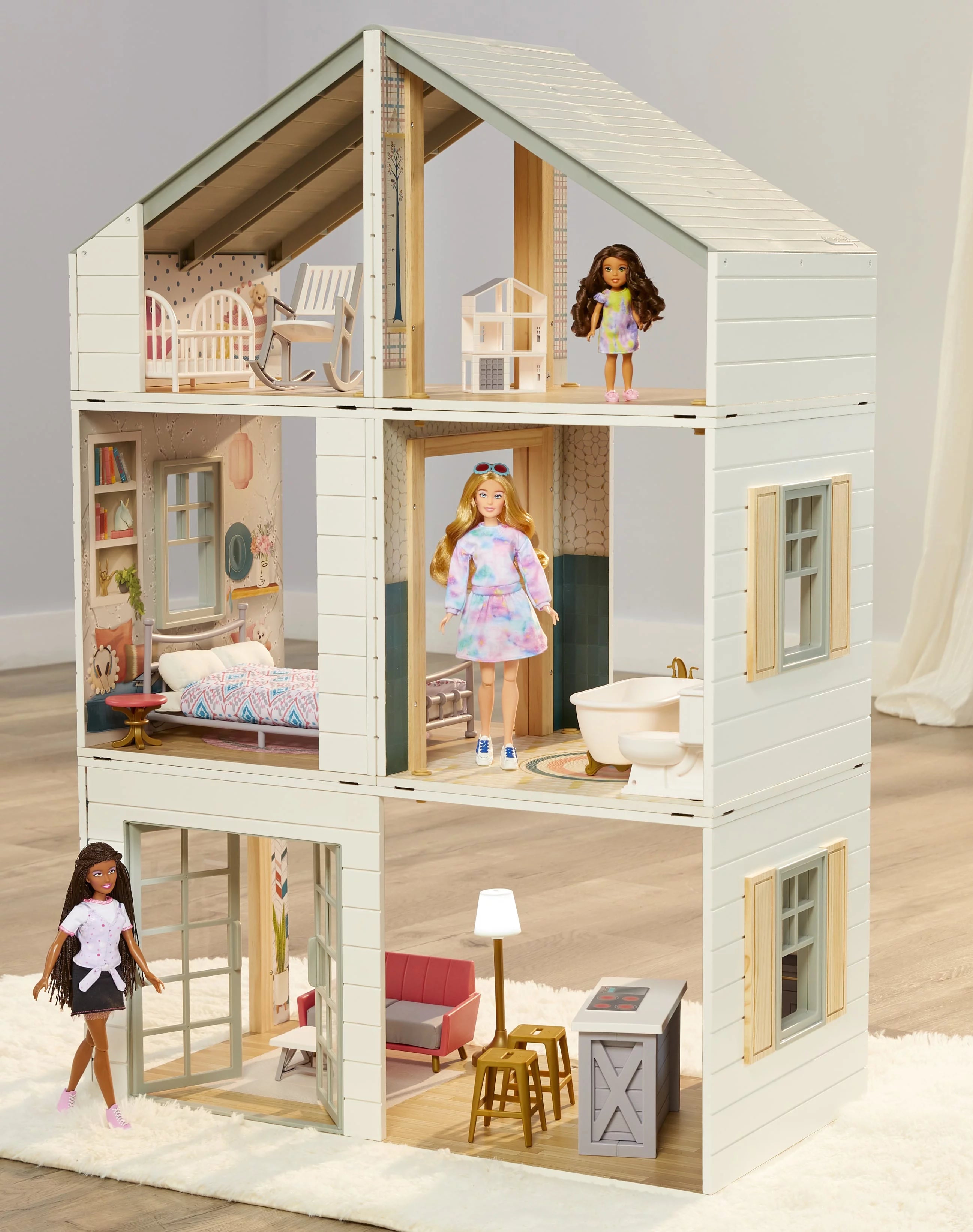 Real Wood Stack 'N Style Dollhouse with 14 Accessories Q863167