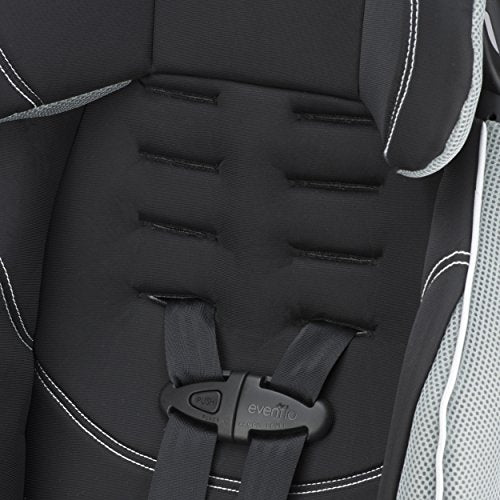 Chase Sport Harnessed Booster Car Seat O912734