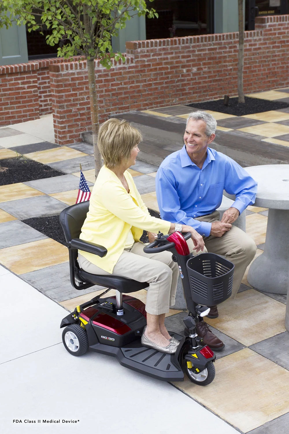 3-Wheel Mobility Scooter with Suspension M24077