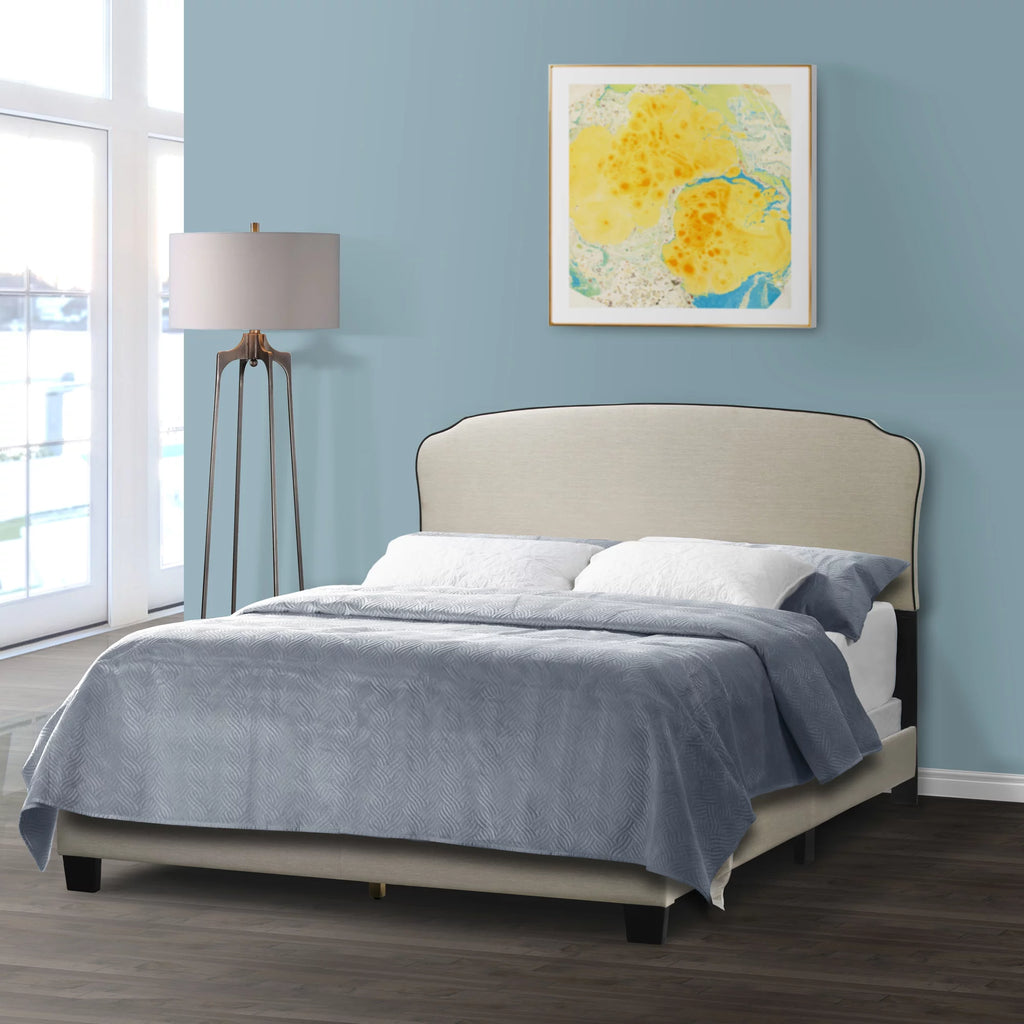 Beige Fabric Queen Bed with Contrasting Piping Accent D814