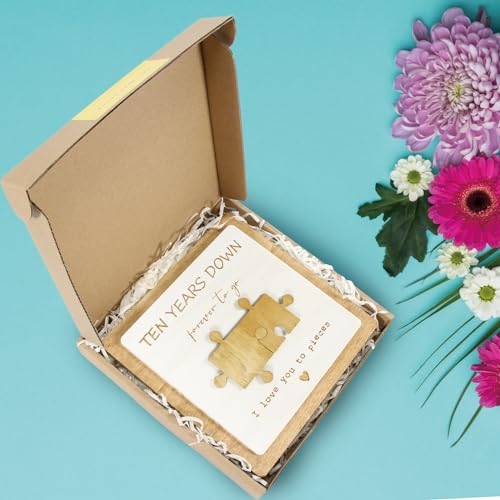 Personalized Wooden Plaque with Engraved Puzzle Pieces for Couples W463127