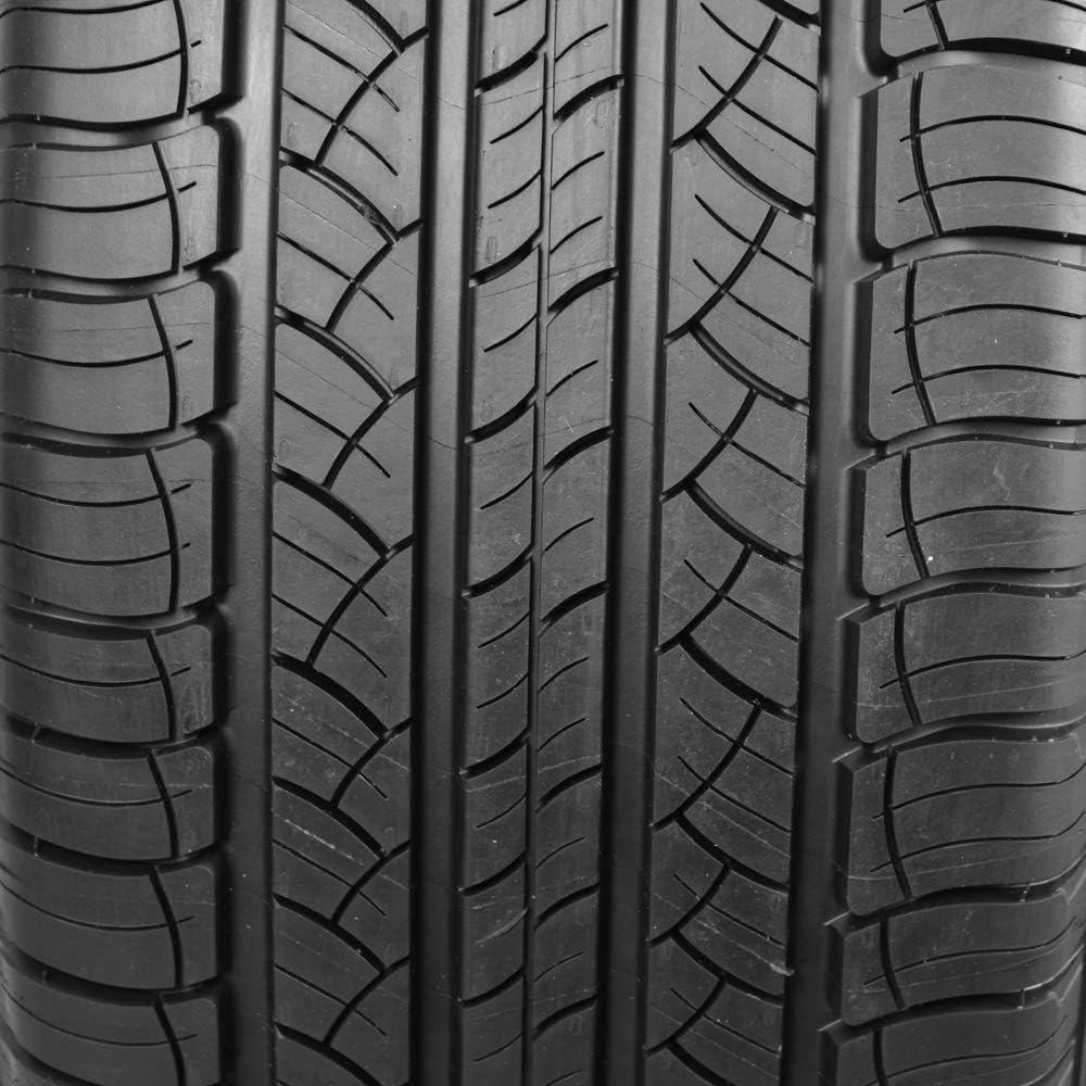All Season Radial Car Tire for SUVs and Crossovers, 245/60R18 Q97168