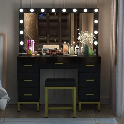 Vanity Set with Lighted Mirror and Cushioned Stool Z6449