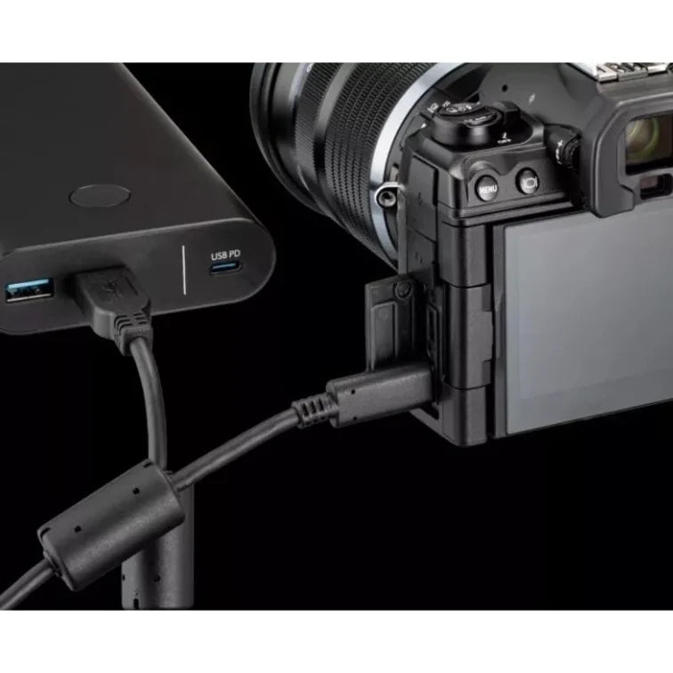 Mirrorless Camera with Lens, Black H8231