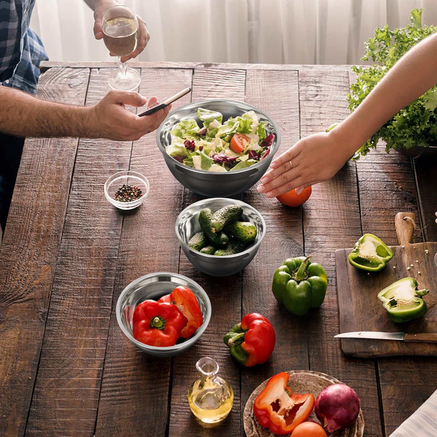 Mixing Bowls with Airtight Lids, Set of 5, Stainless Steel with Non-Slip Silicone Bottom X97975