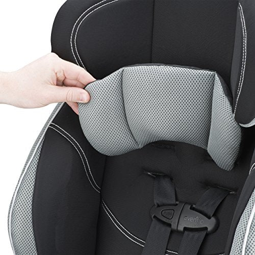 Chase Sport Harnessed Booster Car Seat O912734